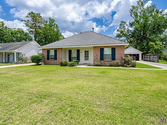 2nd image of 16206 N Galvez Ave