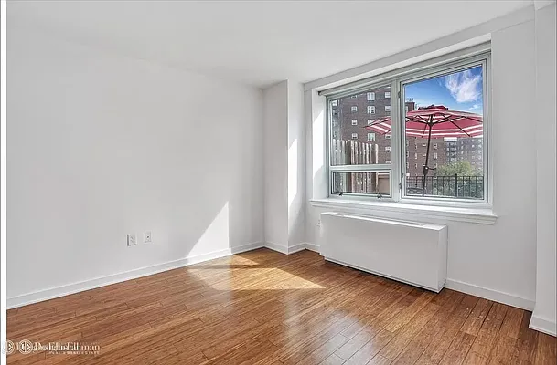 Rented by Douglas Elliman | media 19