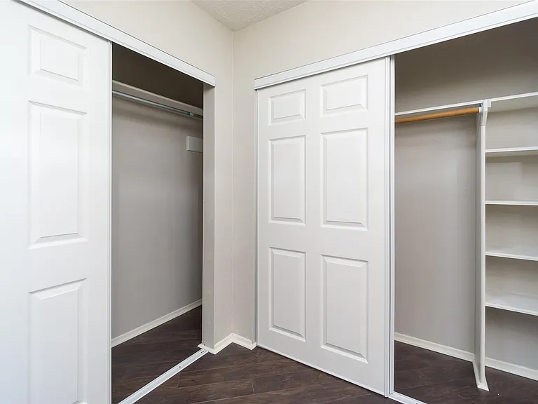 2902 Laurelridge Dr — Photo 17