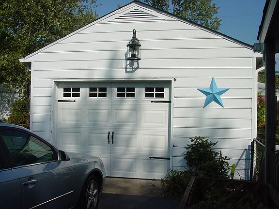 2nd image of 535 Cedarbrooke Ln