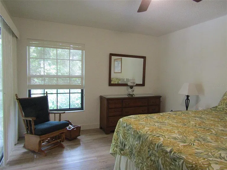 4757 Winslow Beacon #20 — Photo 19