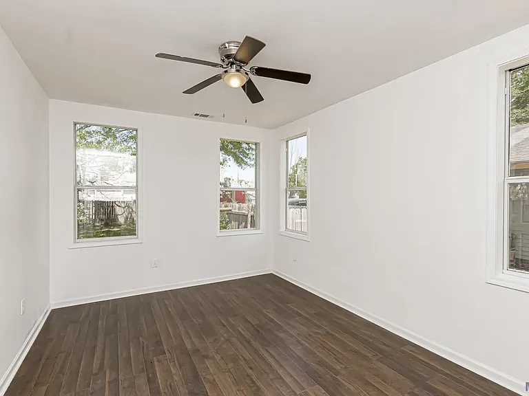 2605 Adams Ave — Photo 19