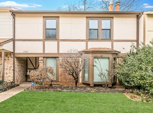 2240 Madrid Ct, Dalworthington Gardens, TX 76013