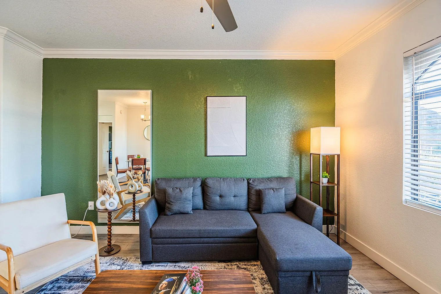 2 bed, 2.0 bath, 1119 sqft, $2,704 — Photo 1