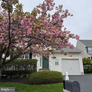 720 W Glenview Dr, West Grove, PA, 19390