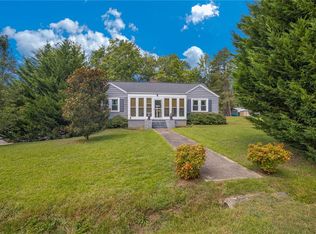 20 Michael Dr, Greenville, SC 29611