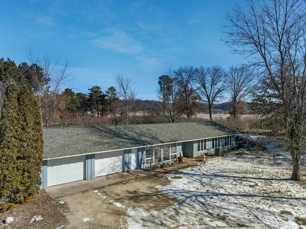N1610 715th St, Bay City, WI 54723