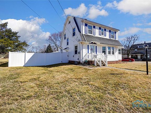 2nd image of 331 Hillview Dr
