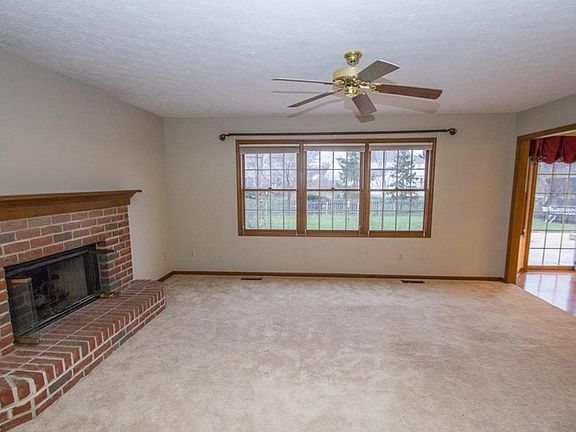 4th image of 2245 Peregrine Dr