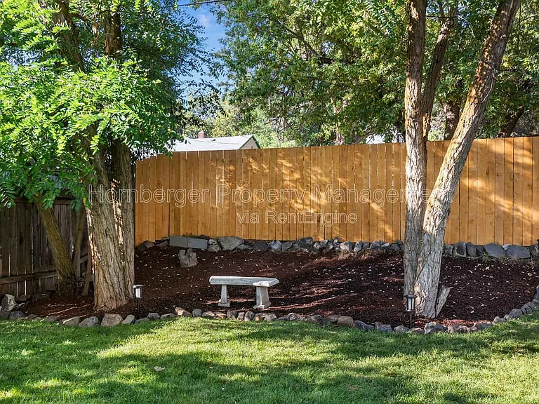 1810 W 11th Ave — Photo 18