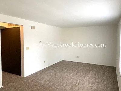 8257 Mount Carmel — Photo 2