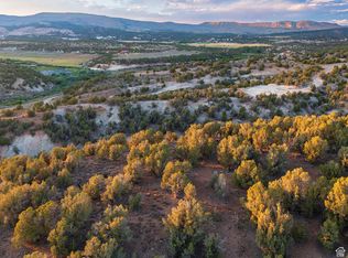 12536 E Solitude Dr, Lapoint, UT 84039