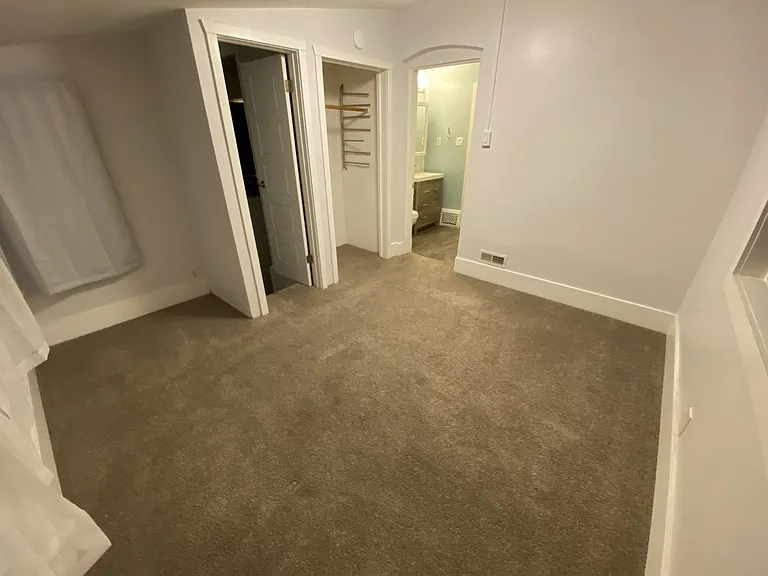 715 S Green St — Photo 30