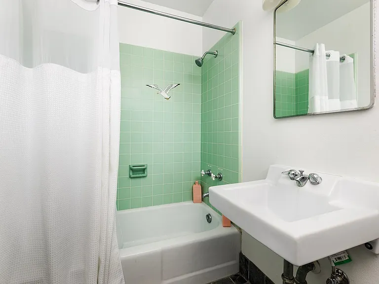 4499 Del Mar Ave — Photo 24