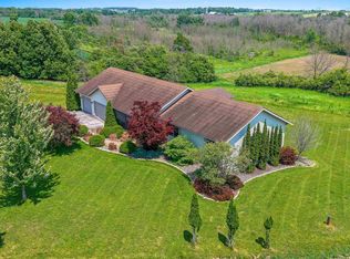 N592 County Road B, Kewaunee, WI 54216