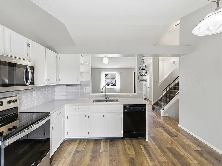 3106 Sharps St — Photo 7