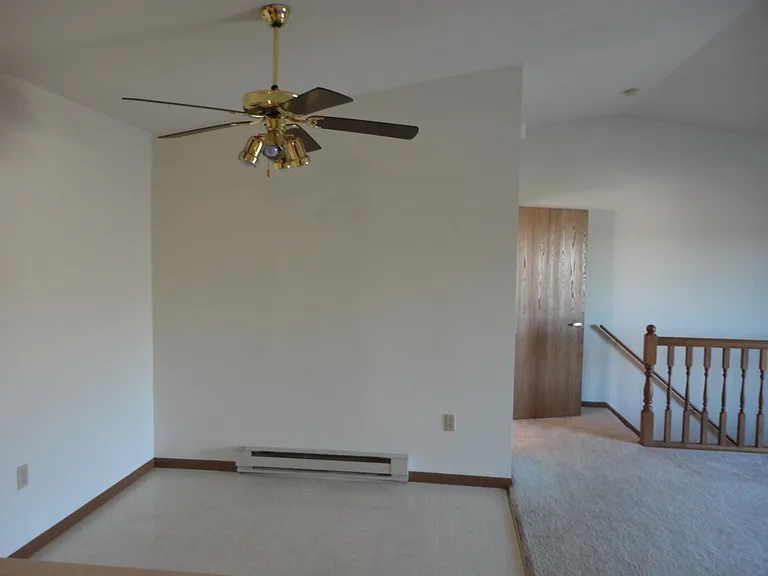 68 S Mountin Dr — Photo 13