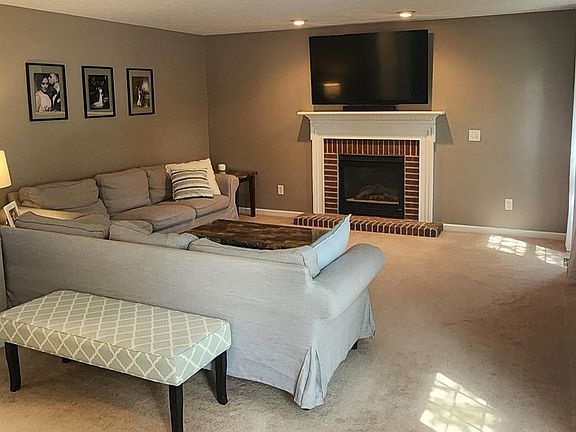 4th image of 5122 Burrell Dr