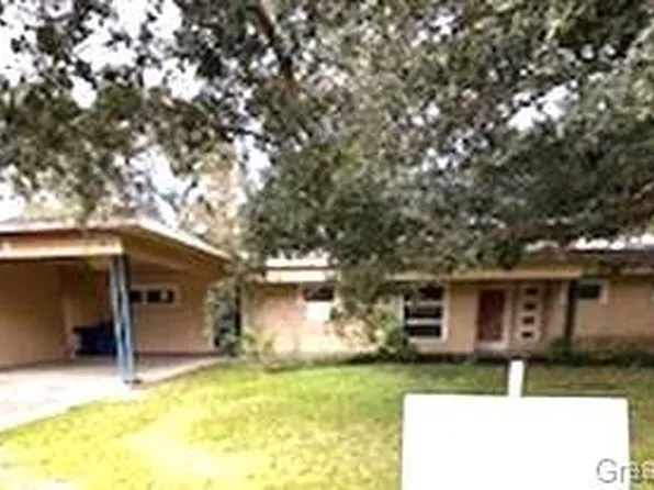 606 Harrington St, Jennings, LA 70546