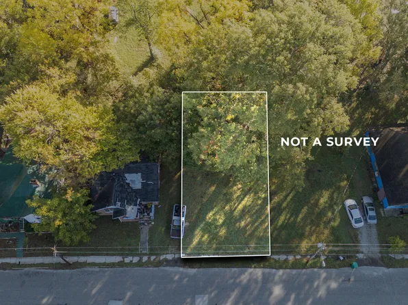 132 Elizabeth St, Jackson, TN 38301