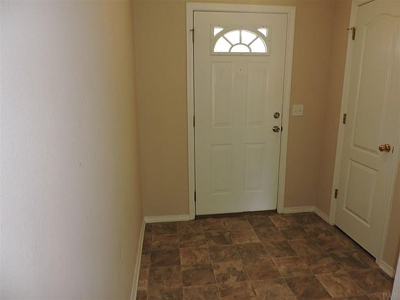 2nd image of 8241 Carriage Ln