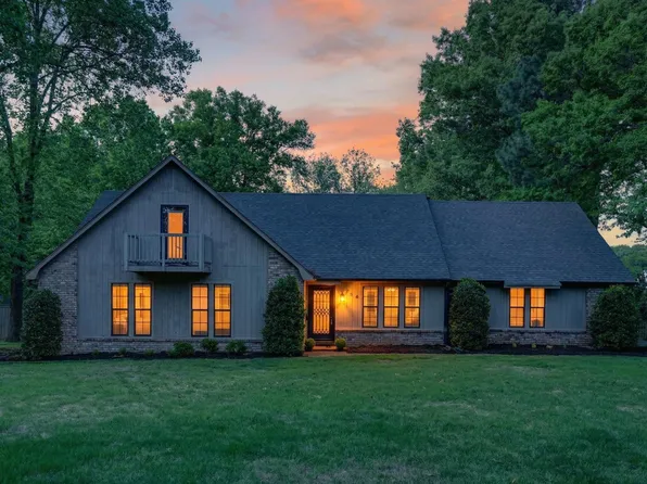 354 W College St, Collierville, TN 38017