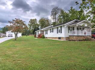 122 Witcher St, Erwin, TN 37650