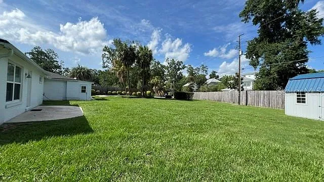1117 NW 51st Ter — Photo 17