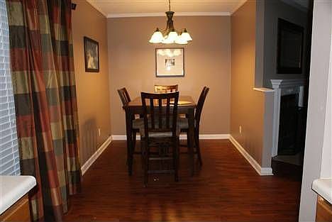 4th image of 2016 Silverbrook Dr