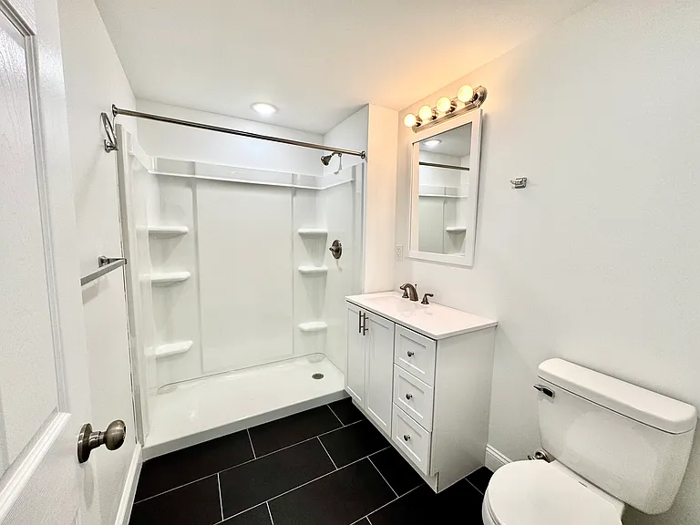 4077 Lancaster Ave #311-R — Photo 16