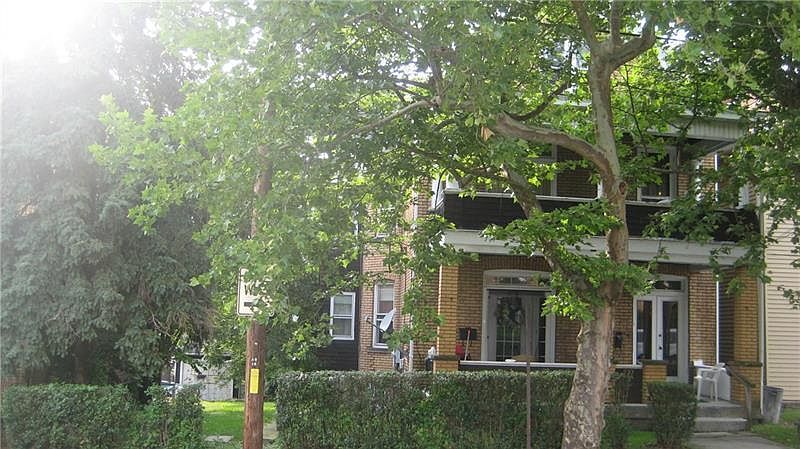 1st image of 233 N 2nd St