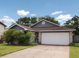 3807 Buckhurst Dr, Houston, TX 77066