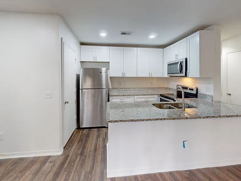 Arbors at Lee Vista — Photo 48