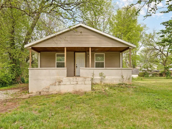 2631 W Madison Street, Springfield, MO 65802