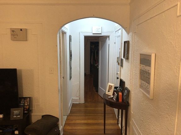 2nd image of 2830 34th St APT 5H