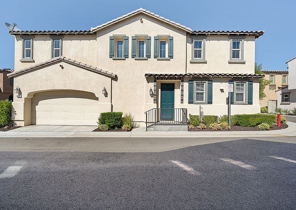 1st image of 26254 Jasmine Ave