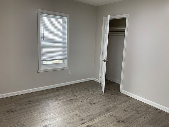 5th image of 118 Benefit St APT 4