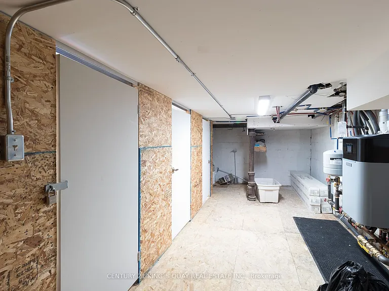 301 Cleveland St #301 — Photo 18