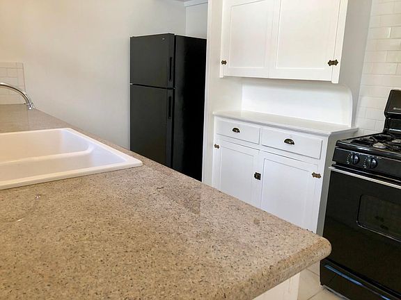 4th image of 8010 Norton Ave APT 2