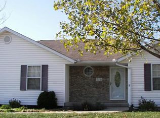 728 SW Ginger Hill Dr, Grain Valley, MO 64029