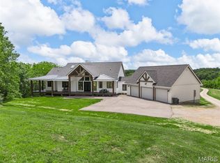 22206 Farm Ln, Warrenton, MO 63383