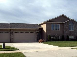 1501 112th Ave, Crown Pt, IN 46307