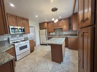 470 Mercury Ln #1, Pasadena, CA 91107