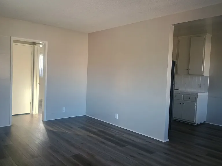 2130 W El Segundo Blvd #8 — Photo 7