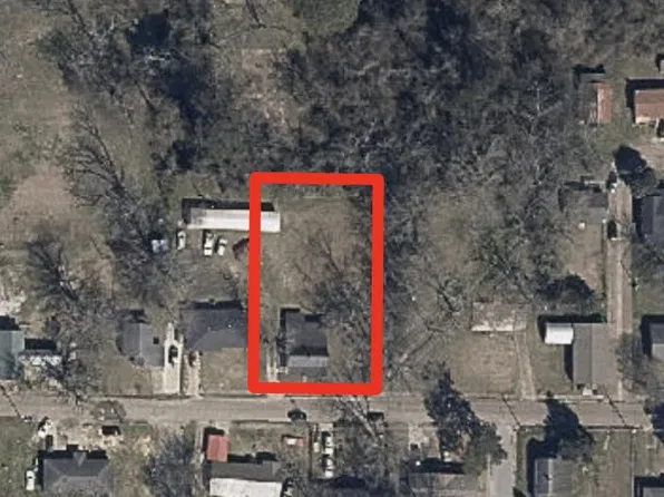 508 Burnett St, Aberdeen, MS 39730