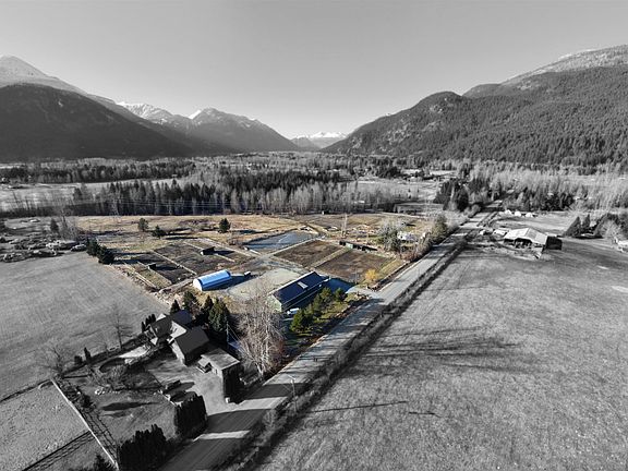 4th image of 7395 Clover Rd