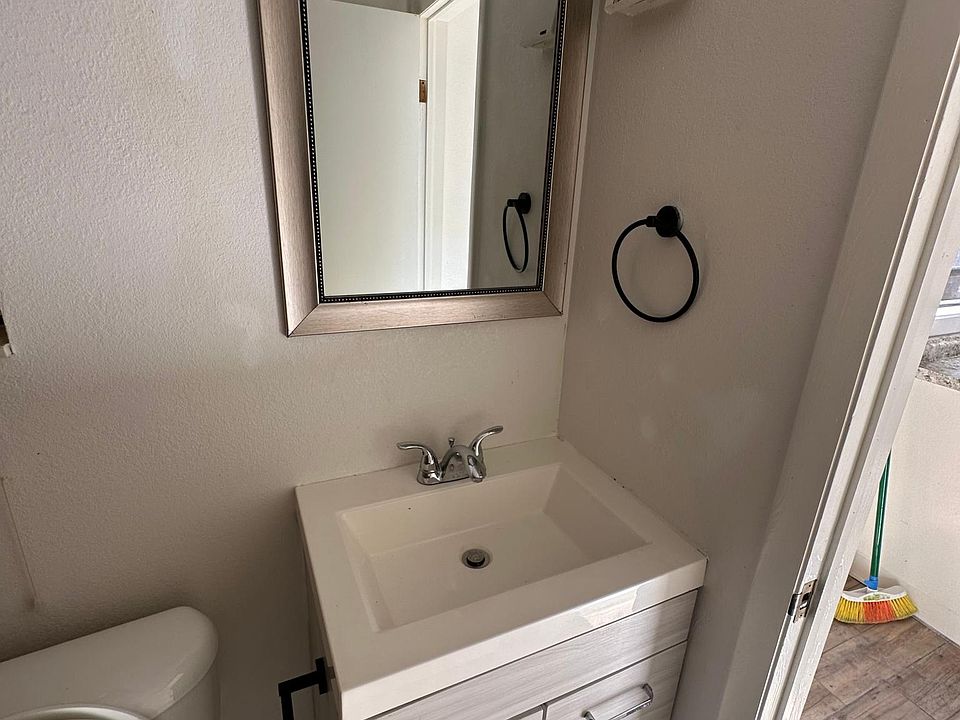 1st image of 2201 W Skagway Ave #33604