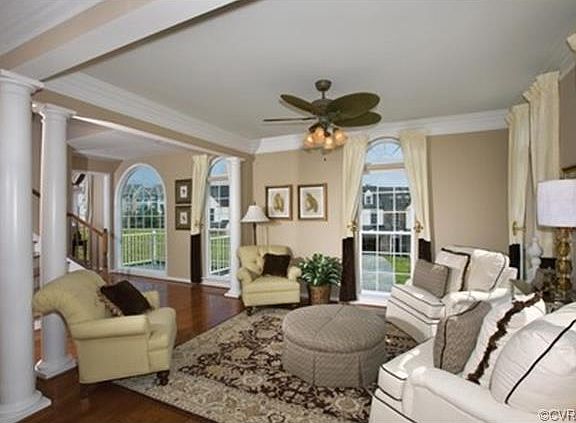 5th image of 127 Siena Ln
