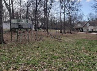 200 Sue Dr, Belmont, NC 28012