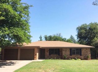 4502 Ridgemont Dr, Wichita Falls, TX 76309